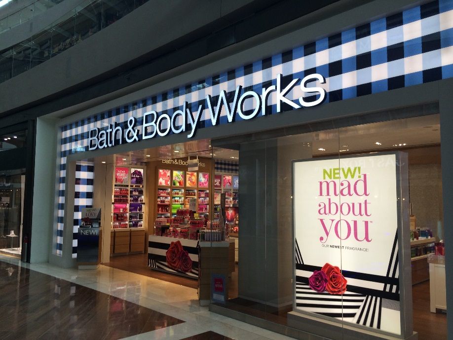 Bath & Body Works @ Marina Bay Sands, mechanical and electrical works by Wistec Engineers
